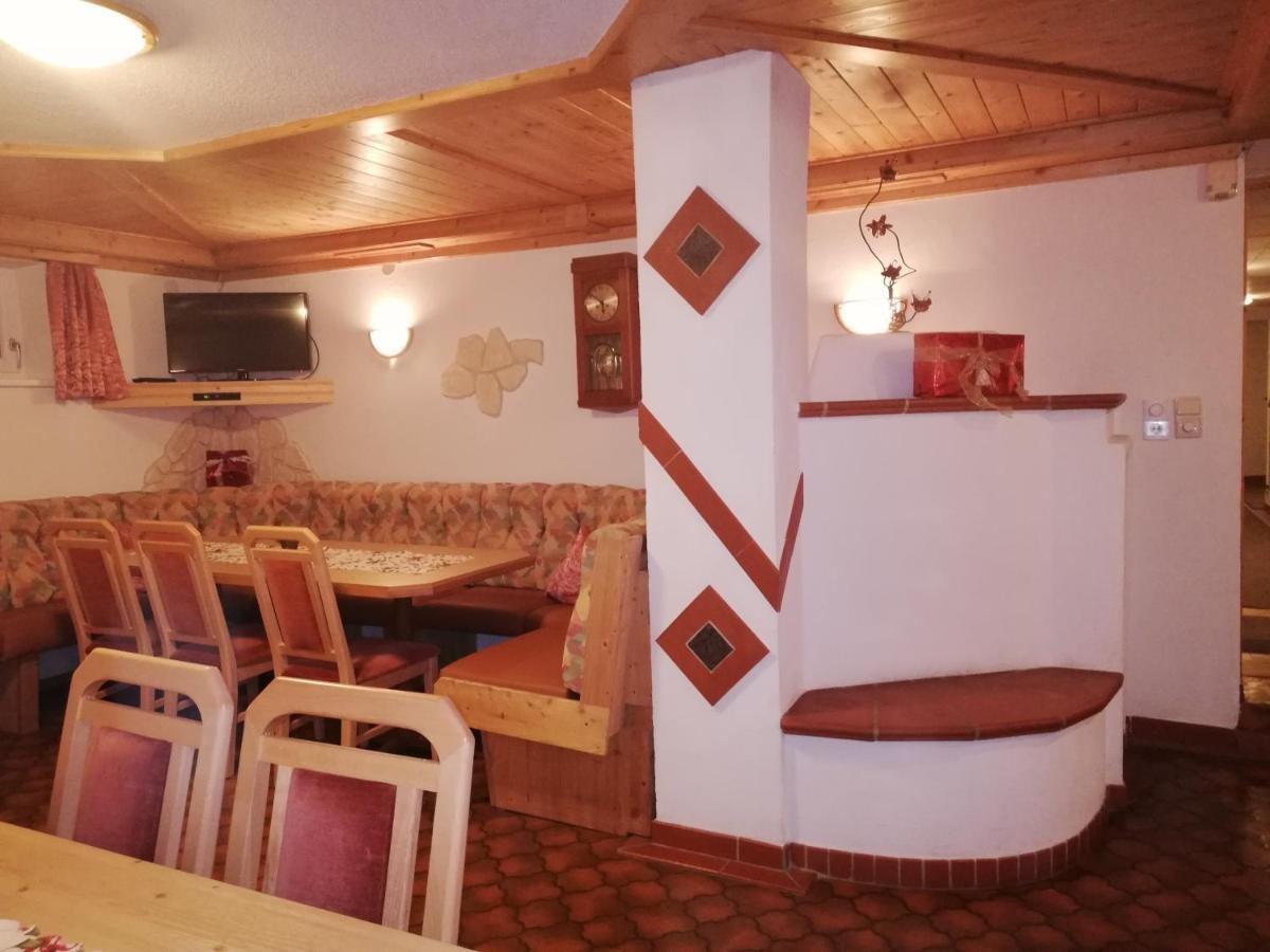 Pension Schoepf Arzl im Pitztal Εξωτερικό φωτογραφία